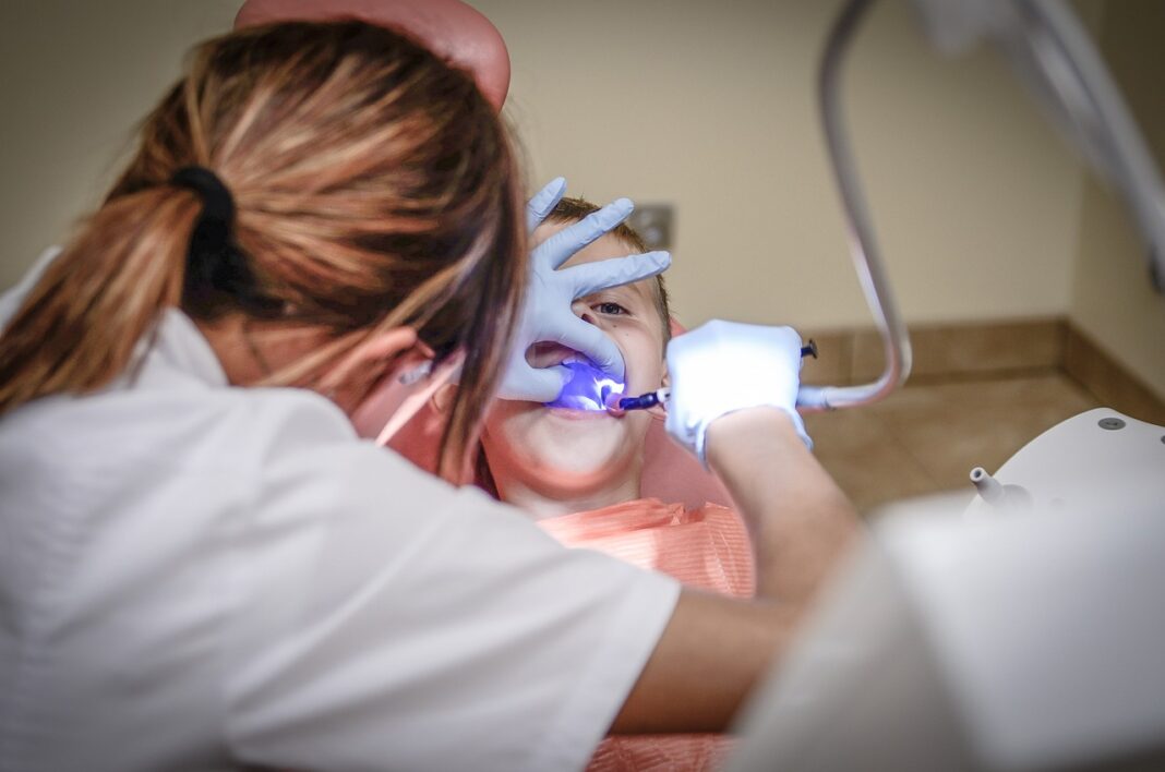 Teeth Whitening Bondi